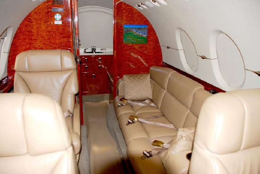 ausacsales60610019005.jpg