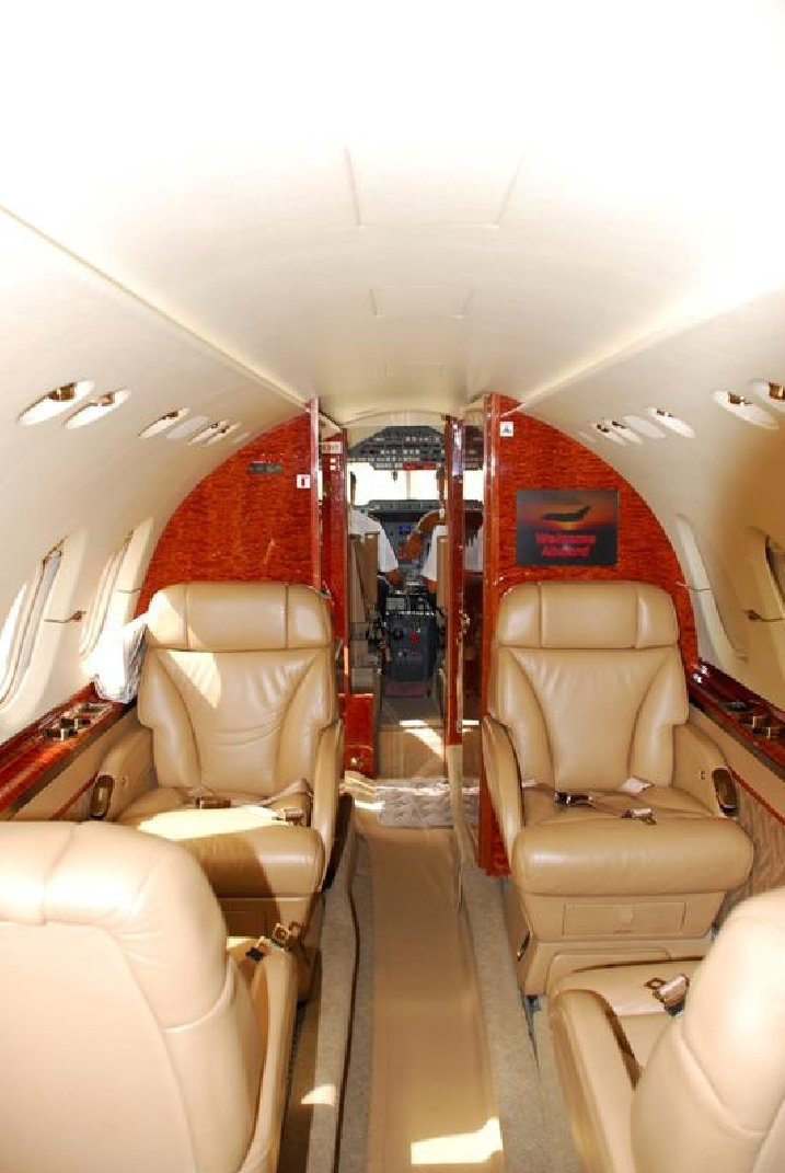 ausacsales60610019006.jpg