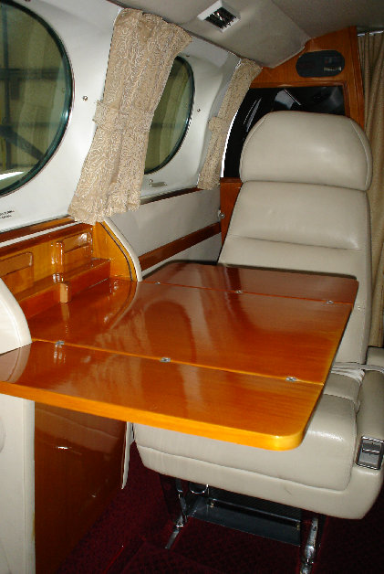ausacsaleshome004002.jpg