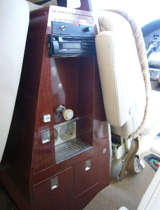 ausacsaleshome014005.jpg