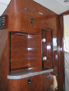 ausacsaleshome016014.jpg